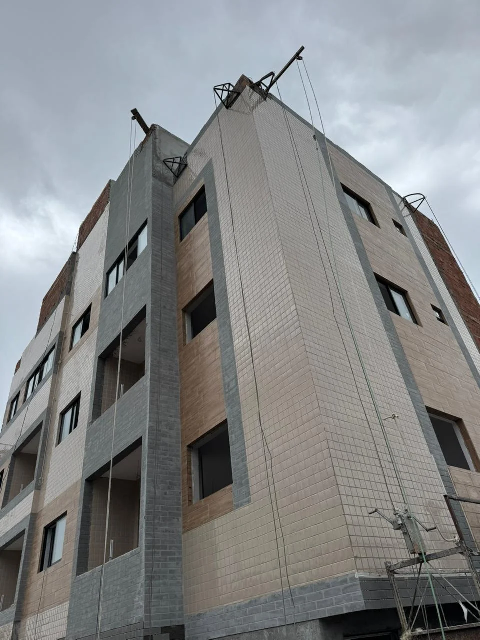 Apartamento no Bairro dos Ipês com 3 Quarto sendo 1 Suíte, Opção de Cobertura e Piscina