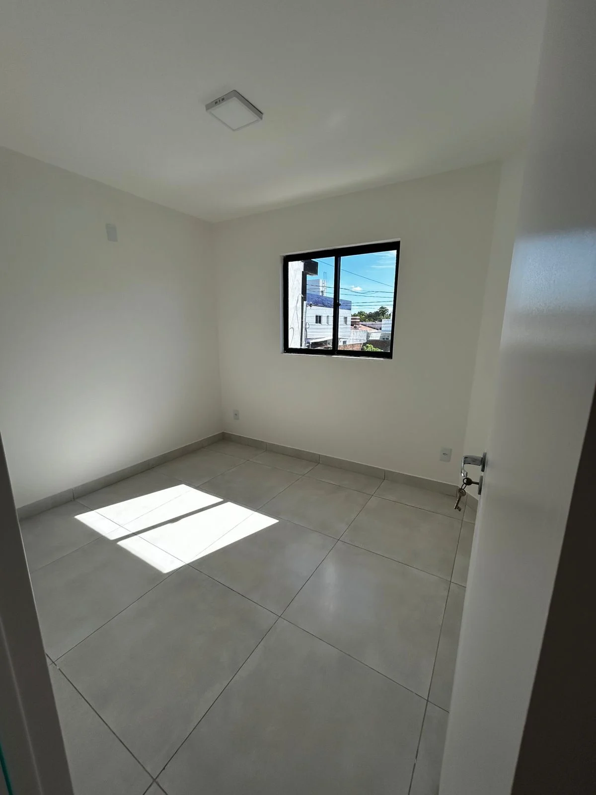Apartamento no Cidade Verde/Mangabeira com 2 Quartos sendo 1 Suíte