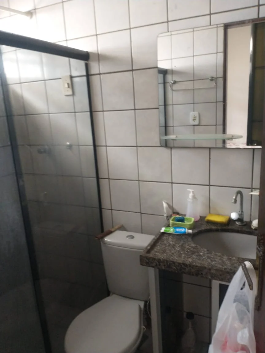 Casa no Jardim Cidade Universitária/Bancários com 4 Quartos sendo 1 Suíte