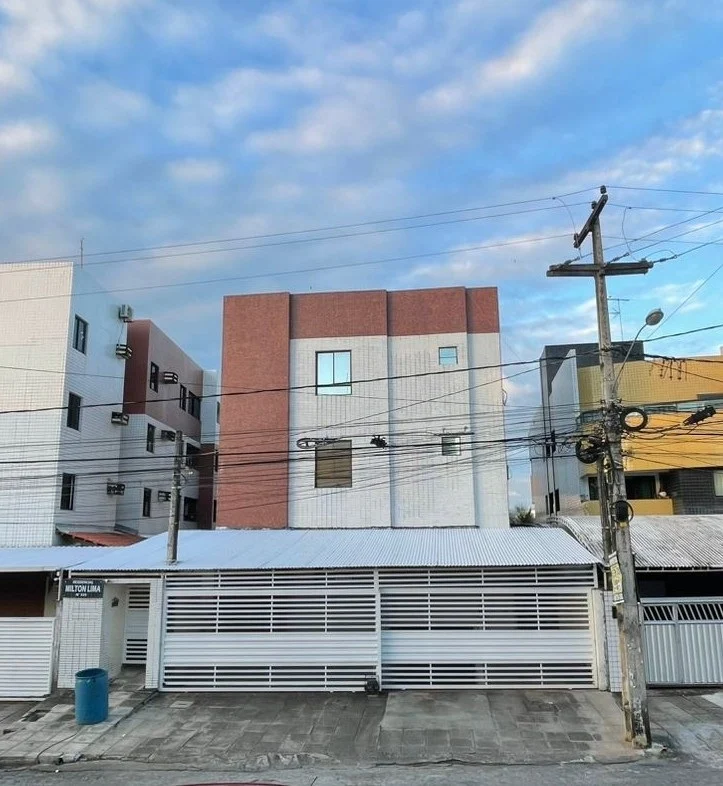 Apartamento nos Bancários com 2 Quartos sendo 1 Suíte