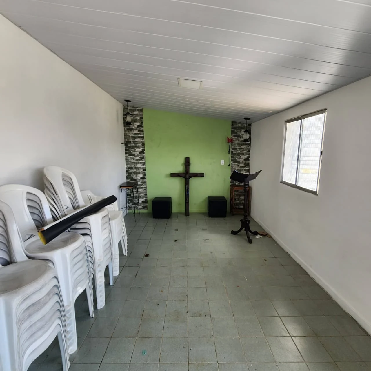 Casa no Expedicionários 4 Quartos sendo 1 Suíte