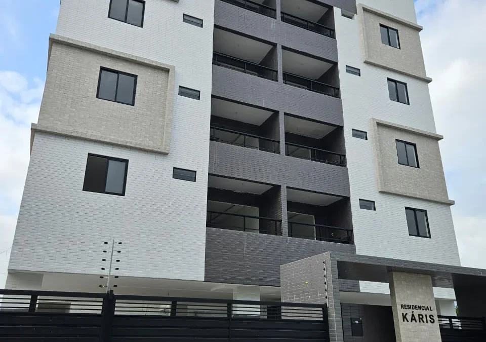 Apartamento no Jardim Cidade Universitária com 2 ou 3 Quartos sendo 1 Suíte, Elevador