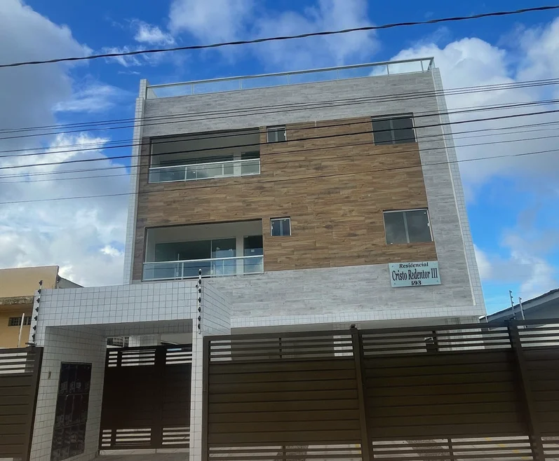 Cobertura no Cristo com 2 ou 3 Quartos sendo 1 Suíte