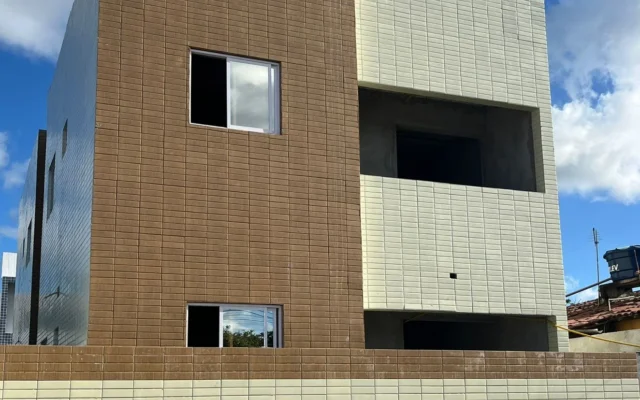 Apartamento no Colinas do Sul 2 Quartos sendo 1 Suíte