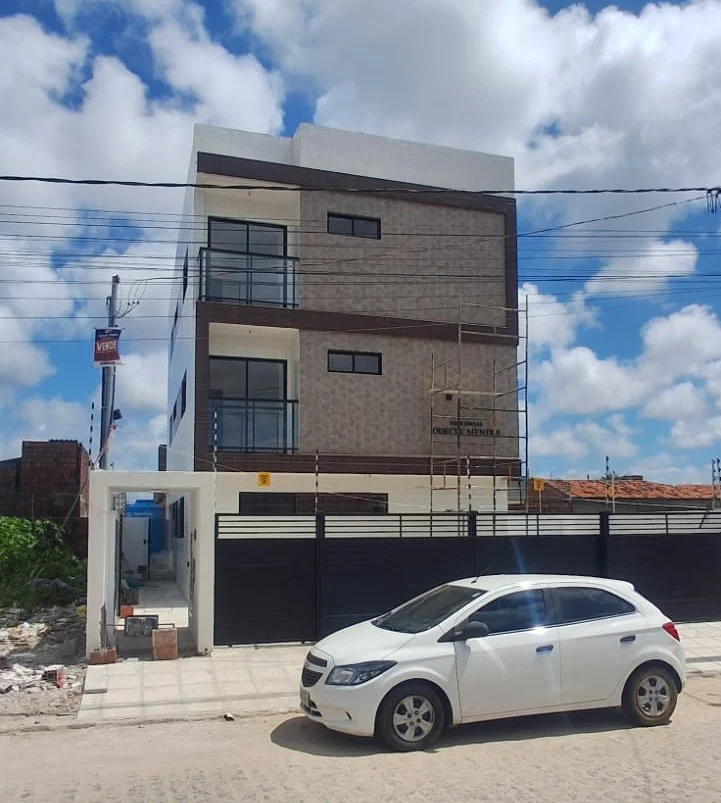 Apartamento no Colinas do Sul com 2 Quartos sem e com Suíte
