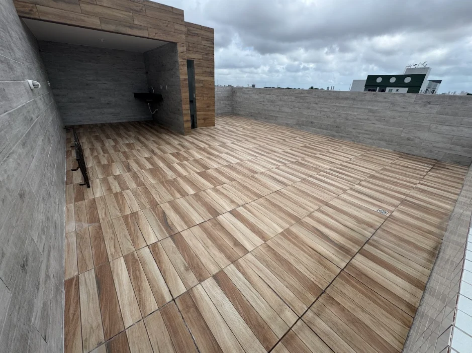 Cobertura no Cristo com 2 ou 3 Quartos sendo 1 Suíte