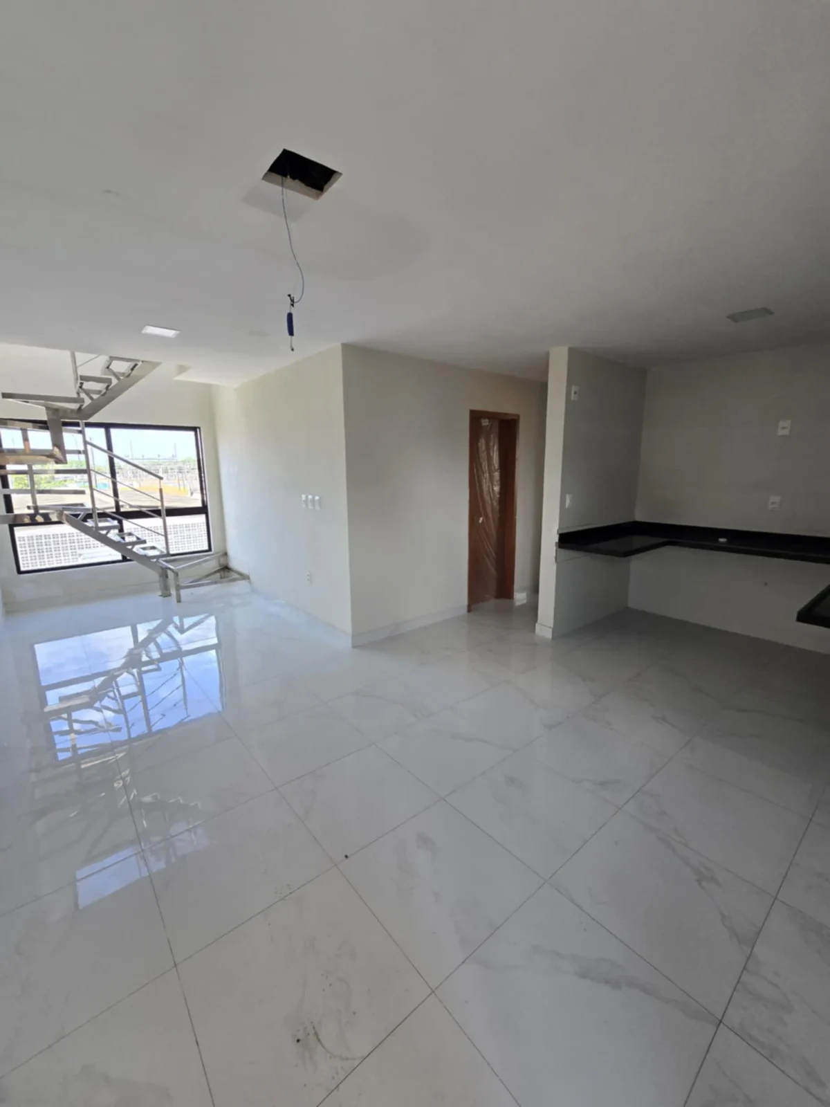 Apartamento no Portal do Sol/Quadramares com 2 ou 3 Quartos, Elevador e Lazer, Opção de Térreo e Cobertura