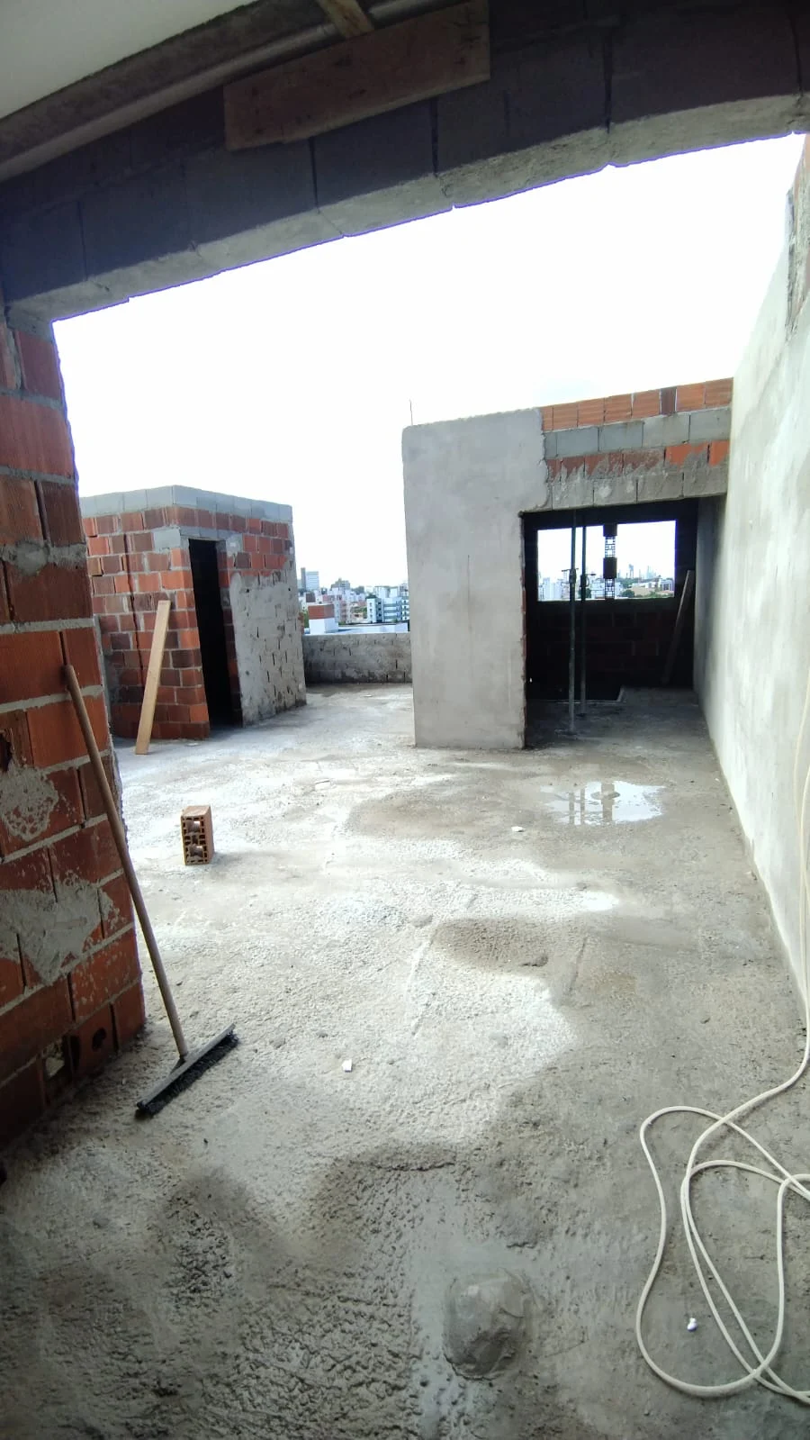Apartamento no Colibris com 2 Quartos, Opção de Térreo e Cobertura com 3 Quartos. Piscina