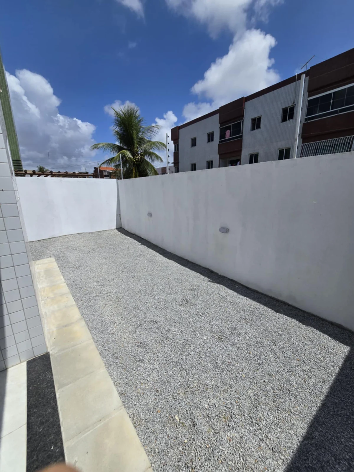 Apartamento no Portal do Sol/Quadramares 2 Quartos sendo 1 Suíte, Opção de Térreo com Área