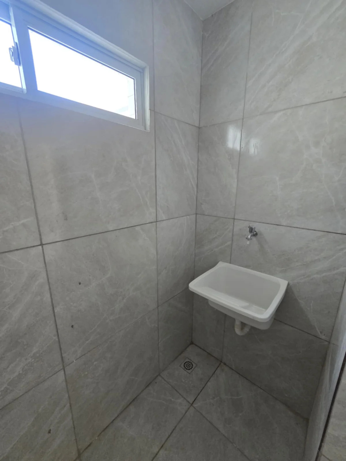 Apartamento no Portal do Sol/Quadramares 2 Quartos sendo 1 Suíte, Opção de Térreo com Área
