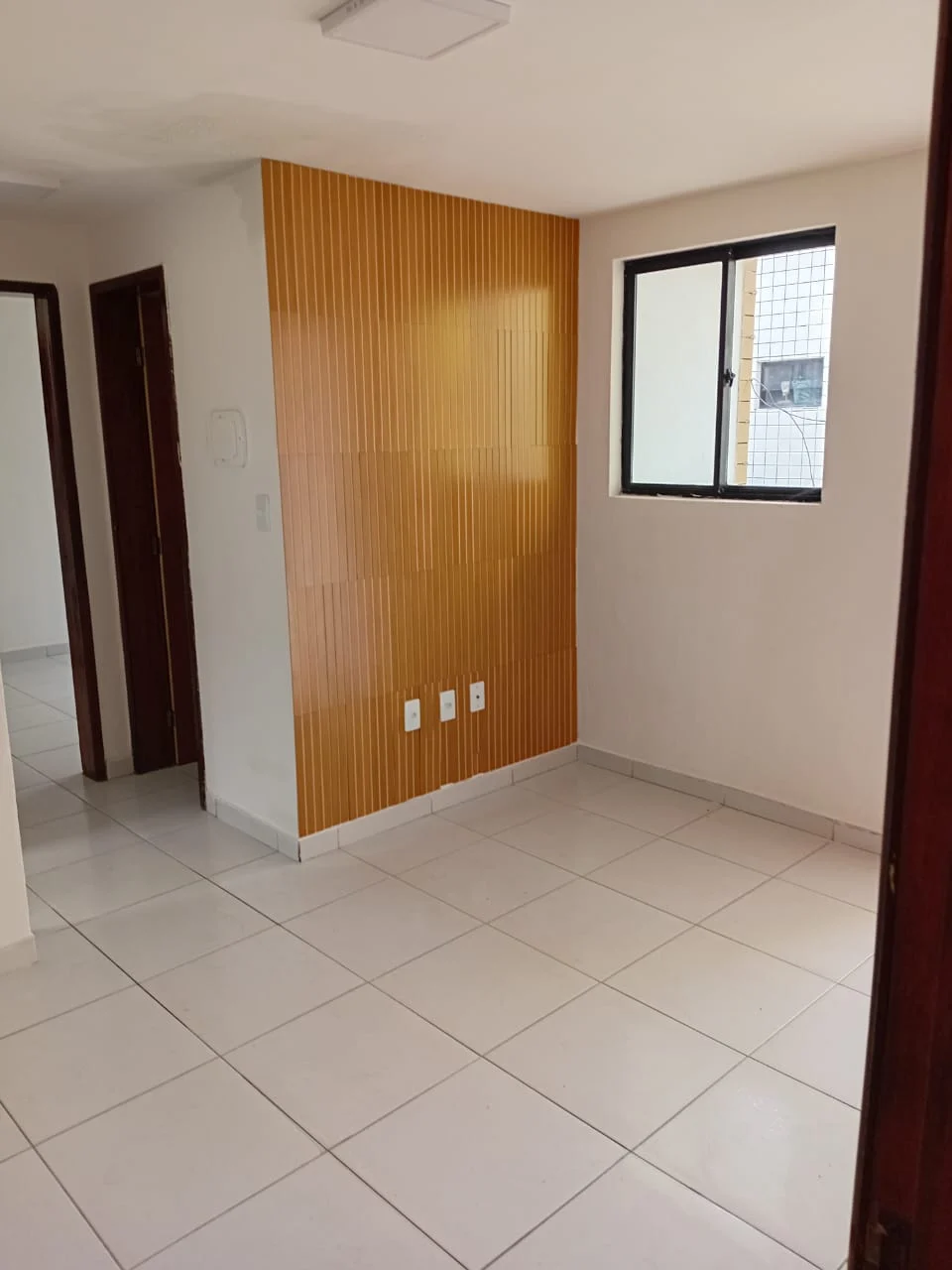 Apartamento no Novo Milênio/Valentina com 2 Quartos sendo 1 Suíte