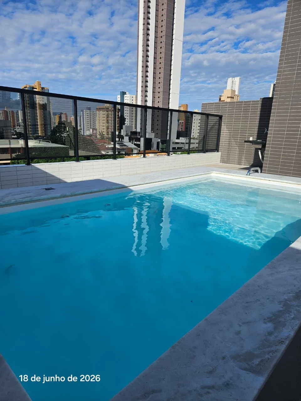 Apartamento em Manaíra com 2 ou 3 Quartos sendo 1 Suíte com Elevador e Piscina