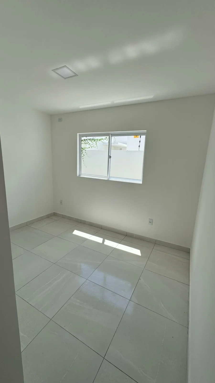 Casa em Gramame/Colina do Sul com 2 Quartos sendo 1 Suíte