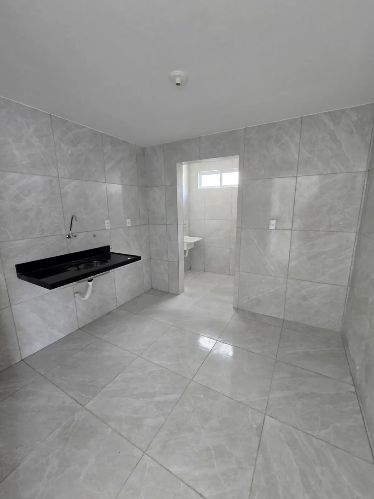 Apartamento no Portal do Sol/Quadramares 2 Quartos sendo 1 Suíte, Opção de Térreo com Área