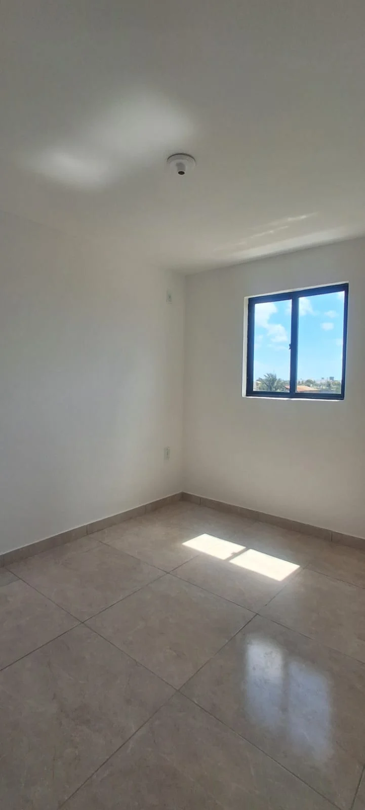 Apartamento no Colinas do Sul com 2 Quartos sem e com Suíte