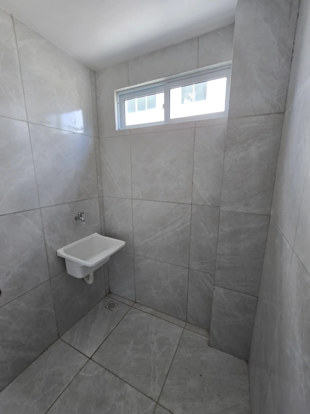 Apartamento no Portal do Sol/Quadramares 2 Quartos sendo 1 Suíte, Opção de Térreo com Área