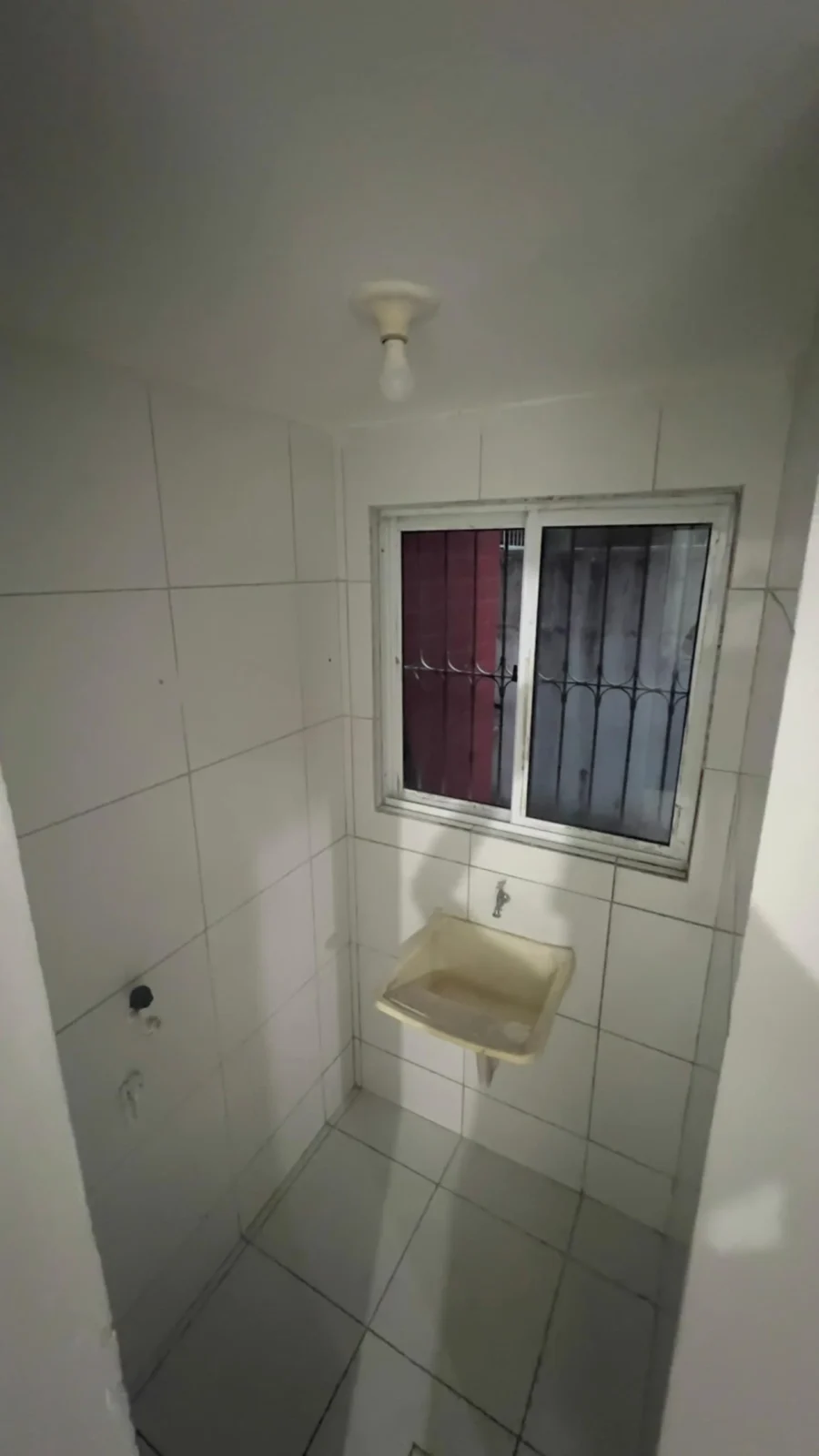 Apartamento Térreo no Novo Milênio/Valentina com 2 Quartos sendo 1 Suíte