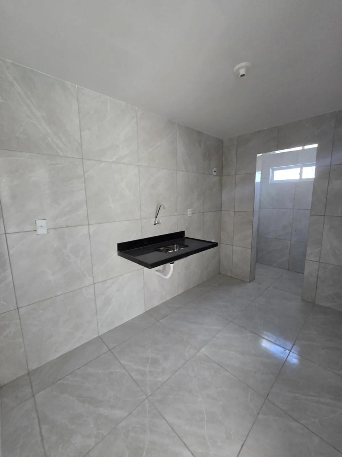 Apartamento no Portal do Sol/Quadramares 2 Quartos sendo 1 Suíte, Opção de Térreo com Área