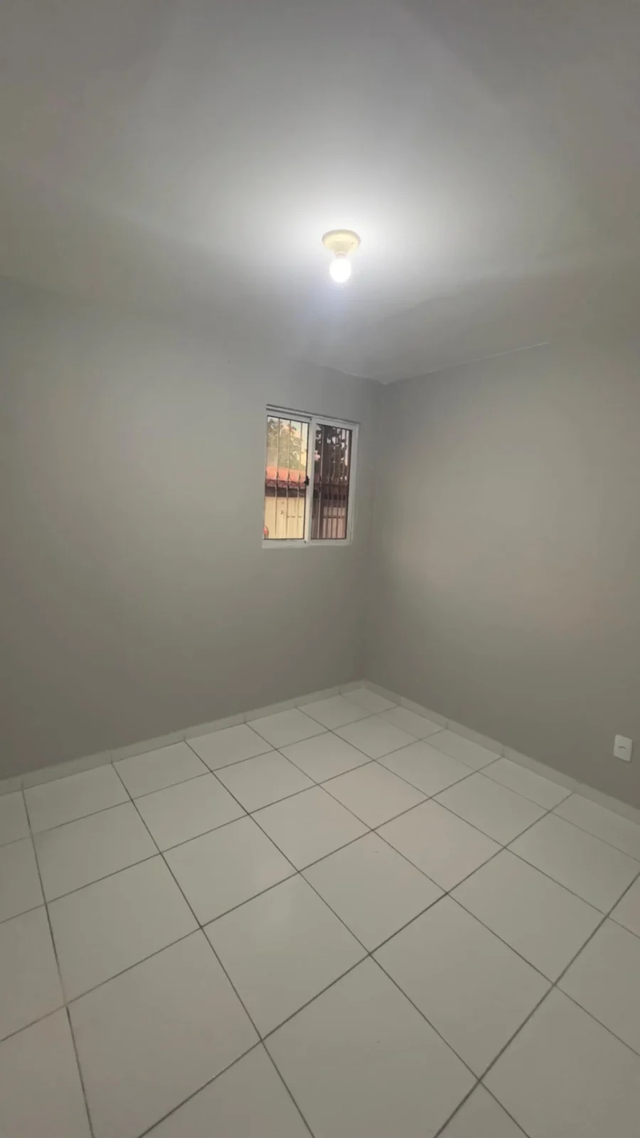Apartamento Térreo no Novo Milênio/Valentina com 2 Quartos sendo 1 Suíte
