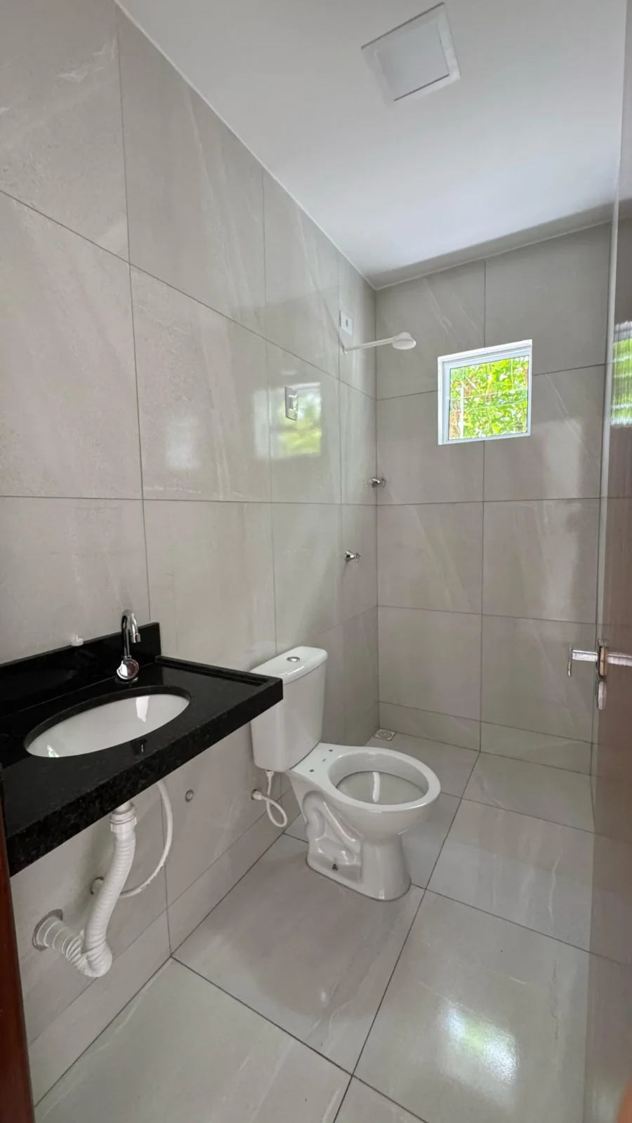 Casa em Gramame/Colina do Sul com 2 Quartos sendo 1 Suíte