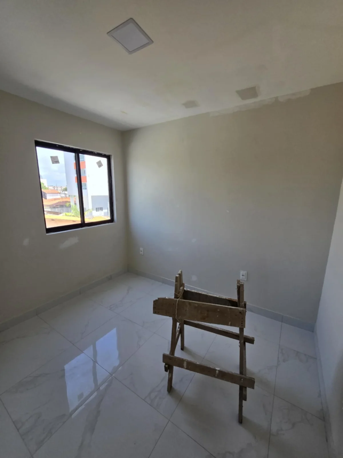 Apartamento no Portal do Sol/Quadramares com 2 ou 3 Quartos, Elevador e Lazer, Opção de Térreo e Cobertura