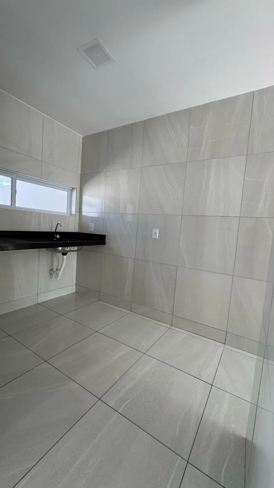 Casa em Gramame/Colina do Sul com 2 Quartos sendo 1 Suíte