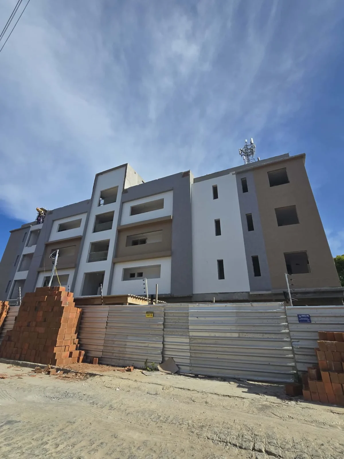 Apartamento em Portal do Sol/Quadramares 2 ou 3 Quartos