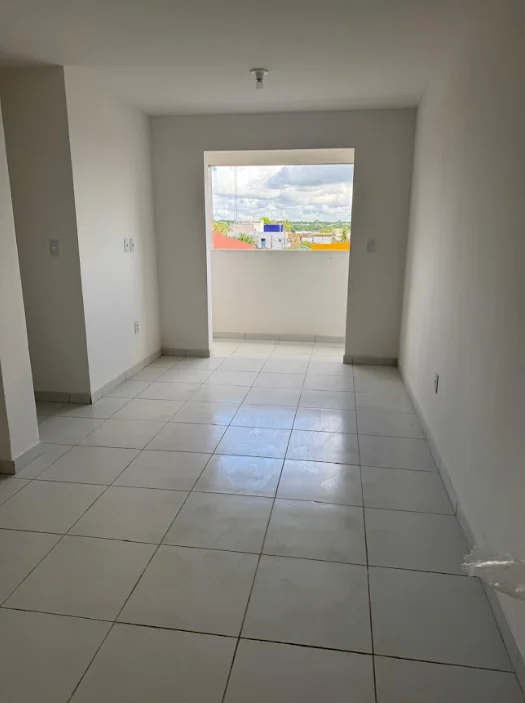 Apartamento em Jardim Veneza/Industrias com 2 Quartos sendo 1 Suíte, Piscina