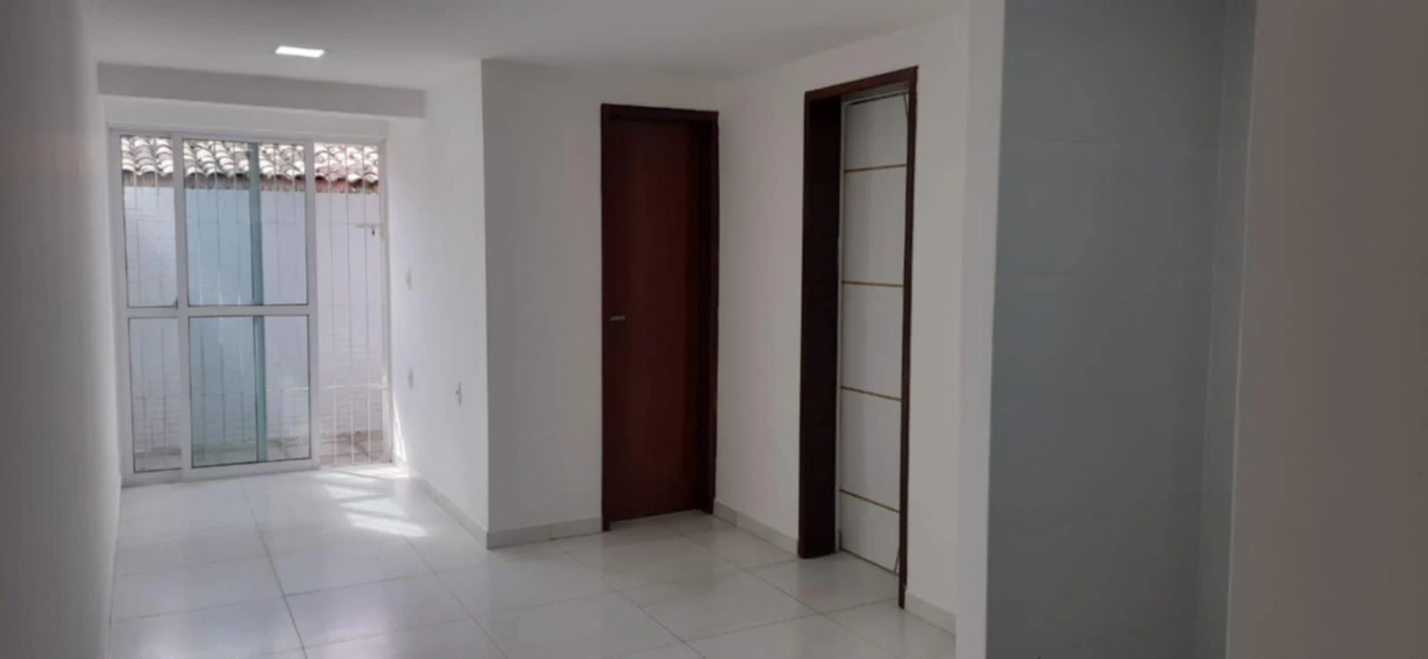Apartamento Térreo com Área no Jardim Cidade Universitária com 1 Quarto