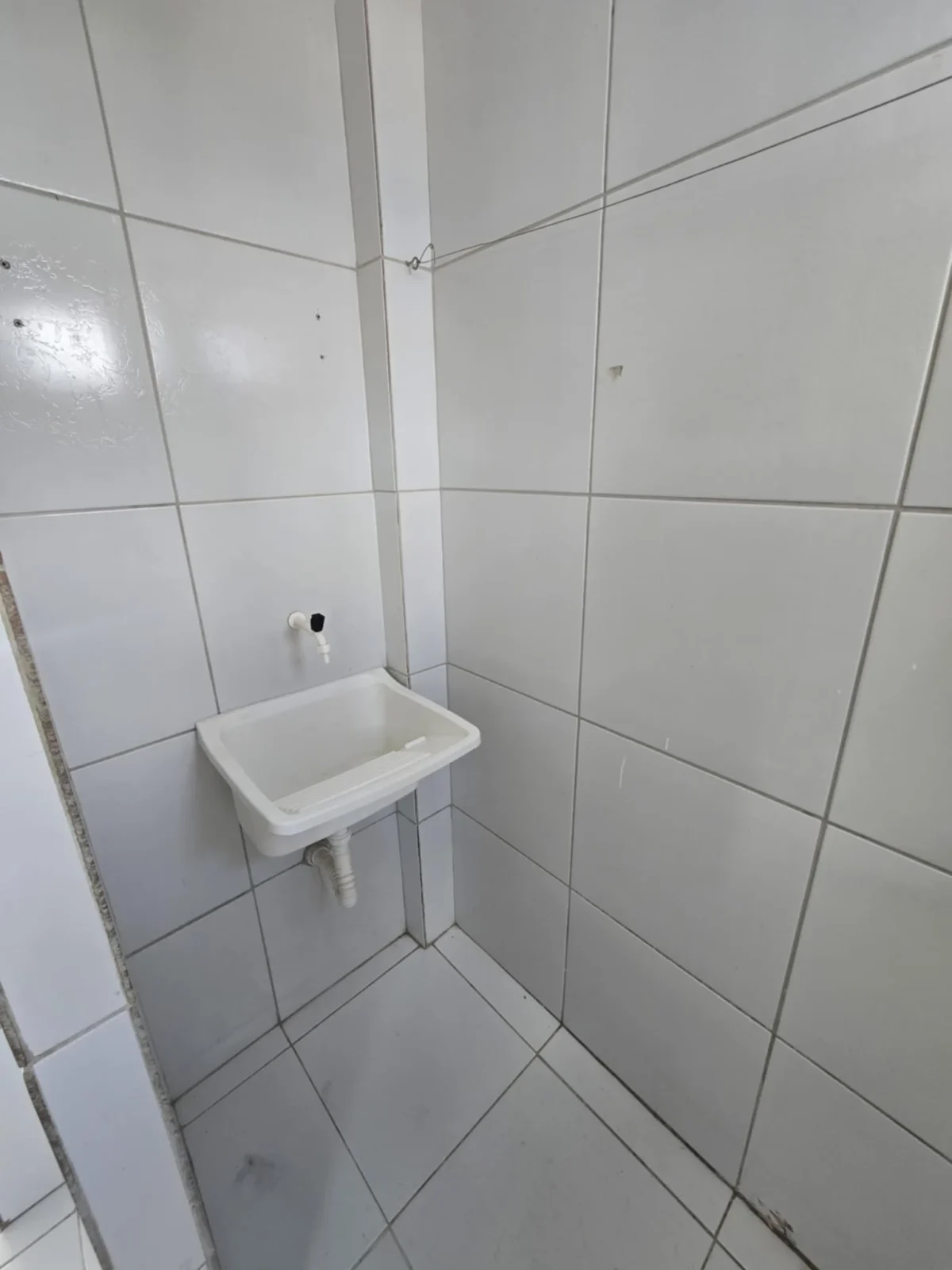 Apartamento no Portal do Sol/Quadramares 3 Quartos sendo 1 Suíte