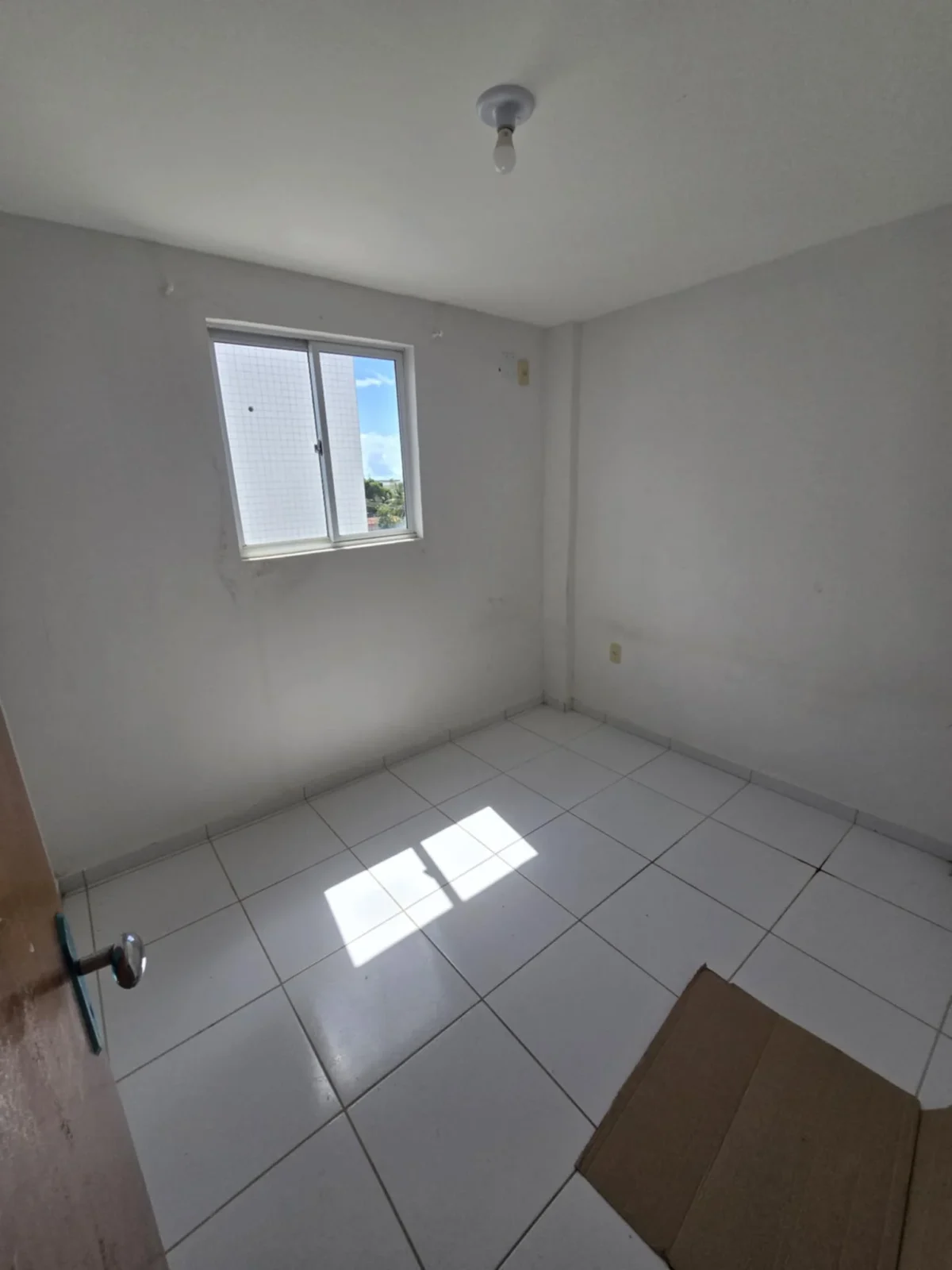 Apartamento no Portal do Sol/Quadramares 3 Quartos sendo 1 Suíte