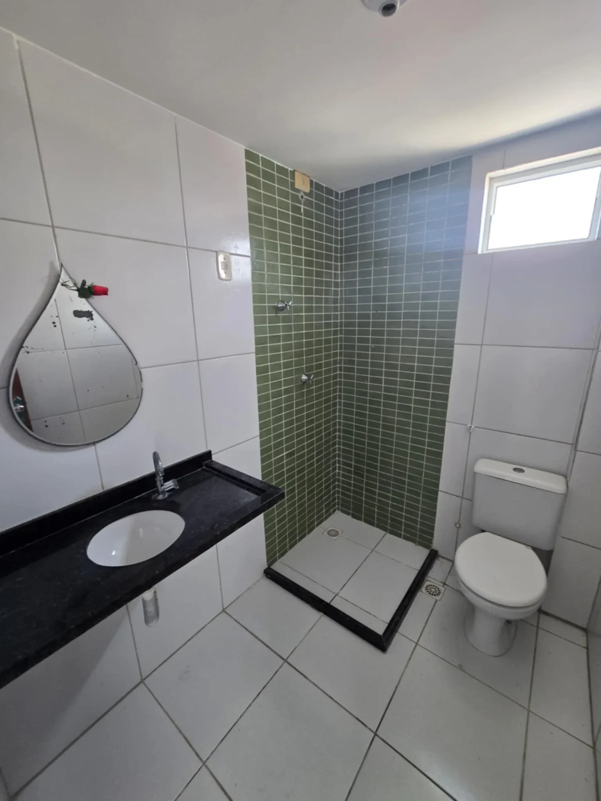 Apartamento no Portal do Sol/Quadramares 3 Quartos sendo 1 Suíte