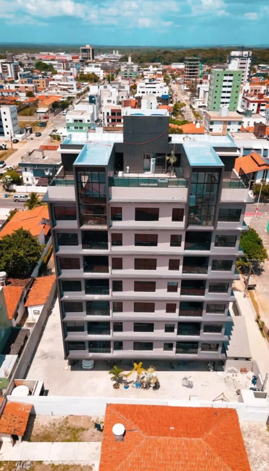 Apartamento no Bessa 3 Quartos sendo 1 Suíte, Opção de Cobertura Elevador e Lazer