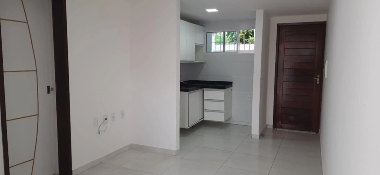 Apartamento Térreo com Área no Jardim Cidade Universitária com 1 Quarto