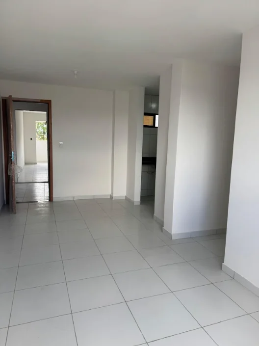 Apartamento em Jardim Veneza/Industrias com 2 Quartos sendo 1 Suíte, Piscina