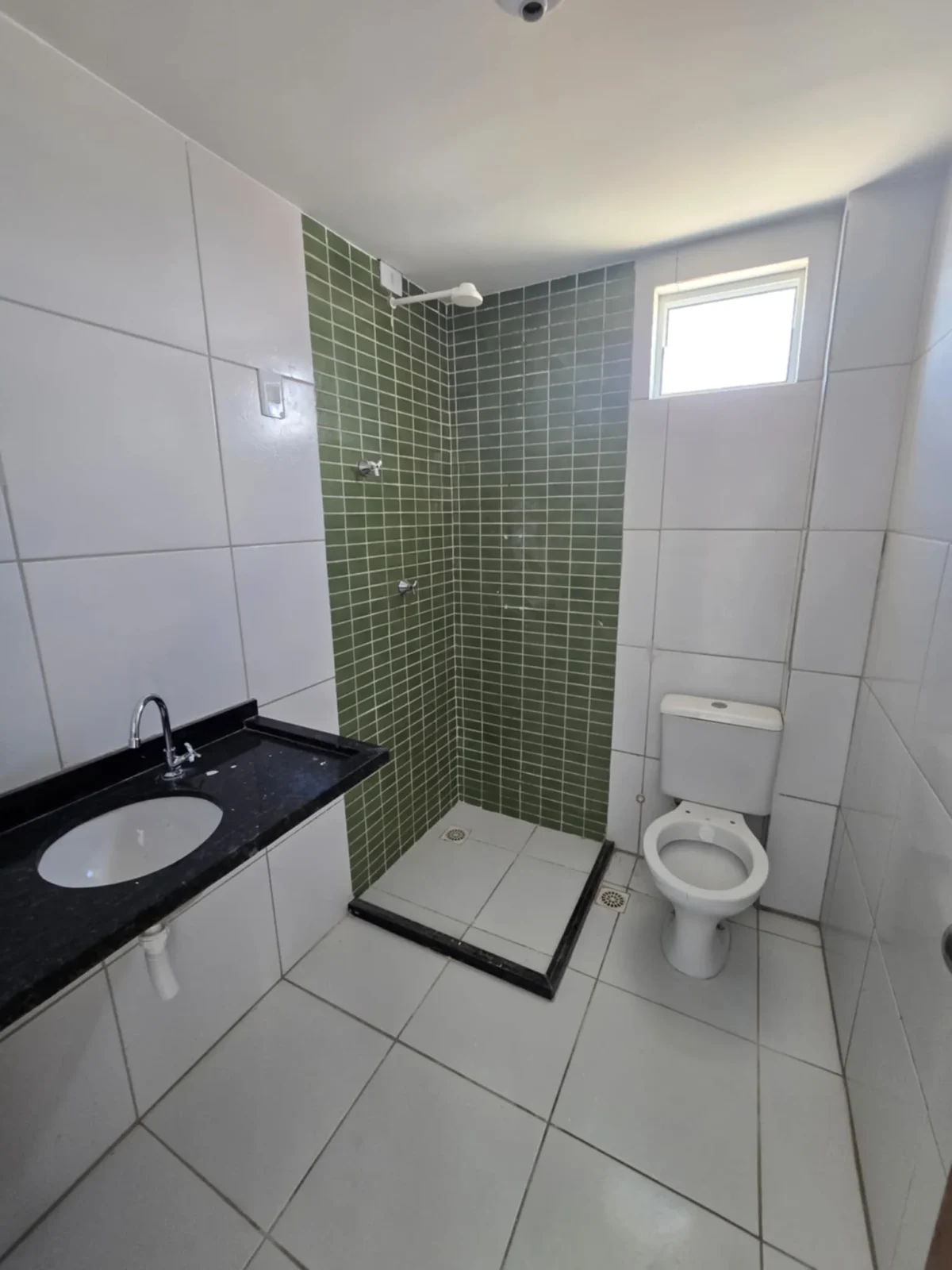 Apartamento no Portal do Sol/Quadramares 3 Quartos sendo 1 Suíte