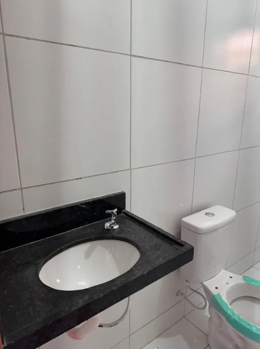 Apartamento em Jardim Veneza/Industrias com 2 Quartos sendo 1 Suíte, Piscina