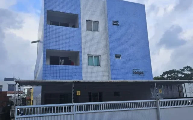 Apartamento no Portal do Sol/Quadramares com 2 Quartos sendo 1 Suíte