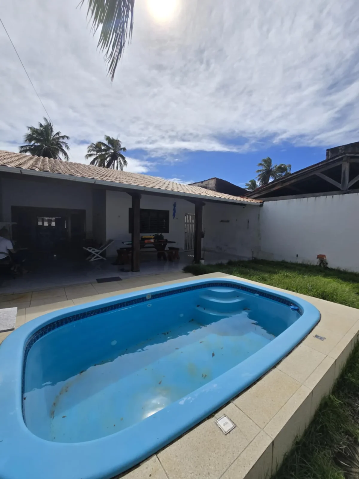 Excelente Casa Mobiliada em Lucena/Pontinha com 3 Quartos com Piscina, 100m do mar