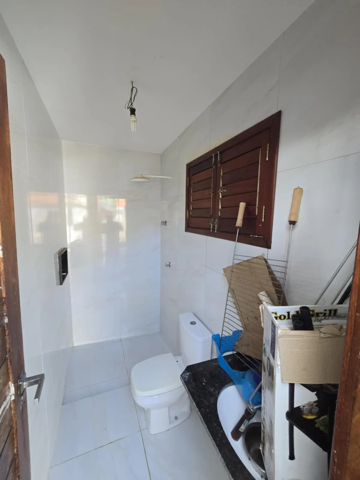 Excelente Casa Mobiliada em Lucena/Pontinha com 3 Quartos com Piscina, 100m do mar