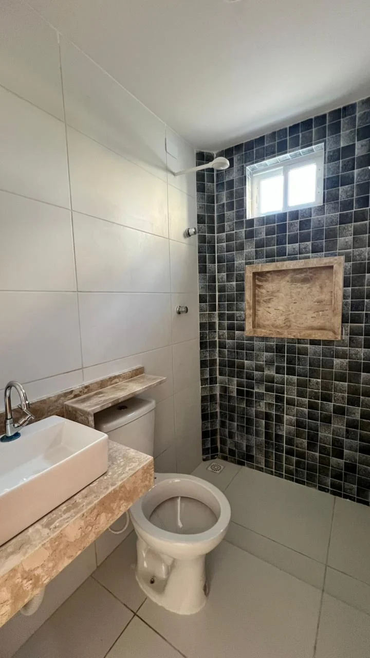 Apartamento no Valentina com 2 Quartos sendo 1 Suíte