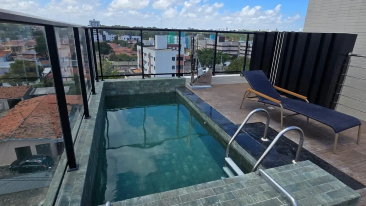 Apartamento Novo com 2 Quartos sendo 1 Suíte nos Bancários, Elevador e Lazer
