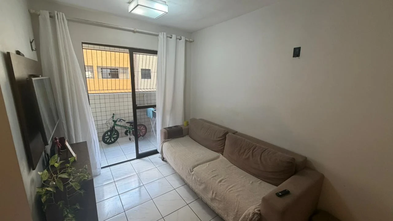 Apartamento no Jardim Cidade Universitária com 3 Quartos sendo 1 Suíte, 72m², Piscina