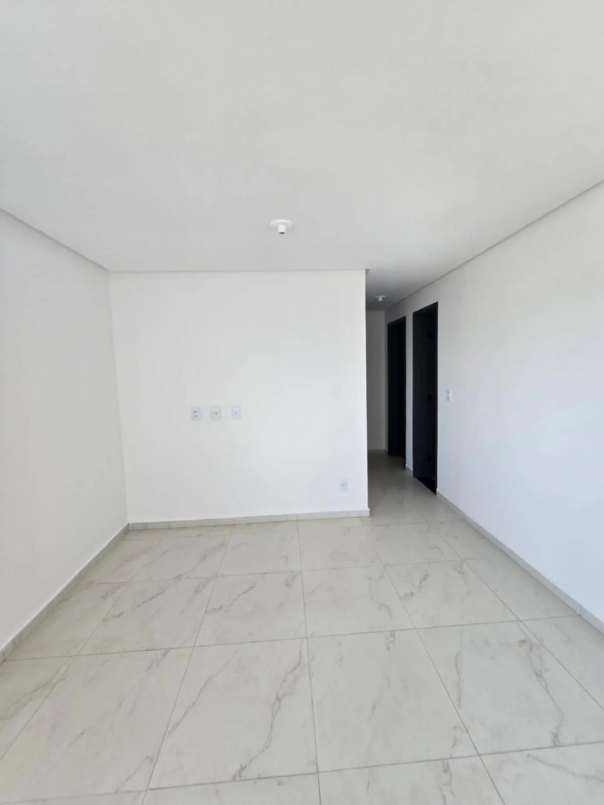 Apartamento Novo com 2 Quartos sendo 1 Suíte nos Bancários, Elevador e Lazer