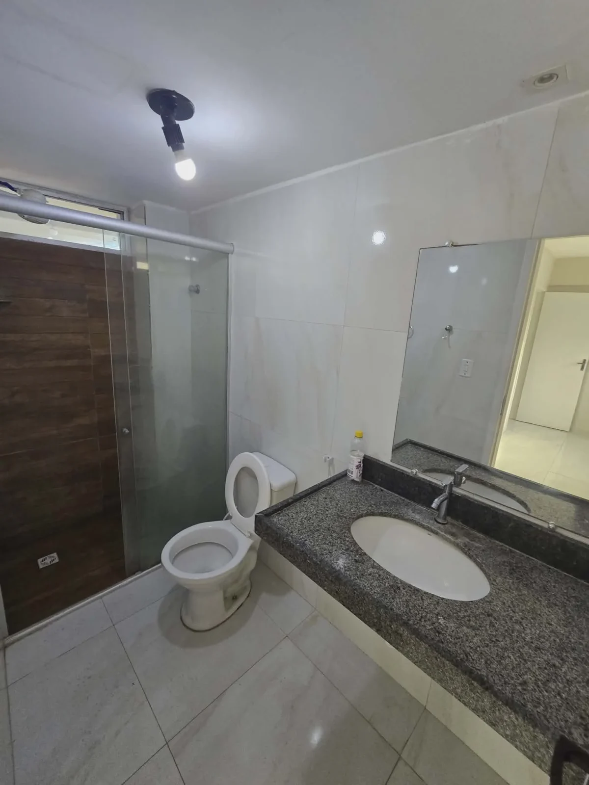 Apartamento em Manaíra com 3 Quartos sendo 1 Suíte + DCE , Elevador e Piscina
