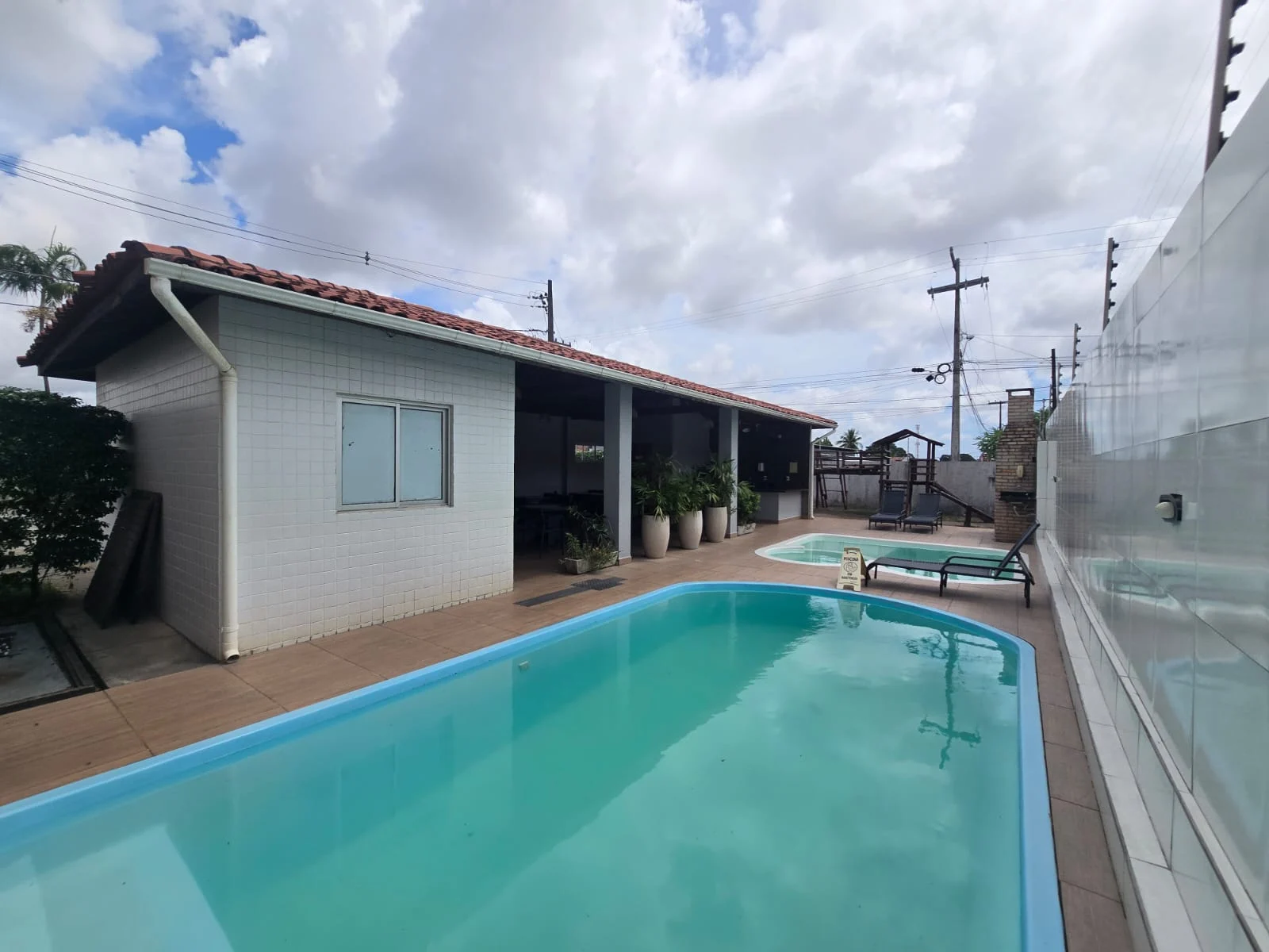 Apartamento no Bairro das Industrias com 2 Quartos, Piscina