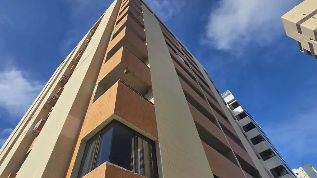 Apartamento em Manaíra com 3 Quartos sendo 1 Suíte + DCE , Elevador e Piscina