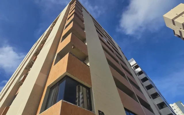 Apartamento em Manaíra com 3 Quartos sendo 1 Suíte + DCE , Elevador e Piscina