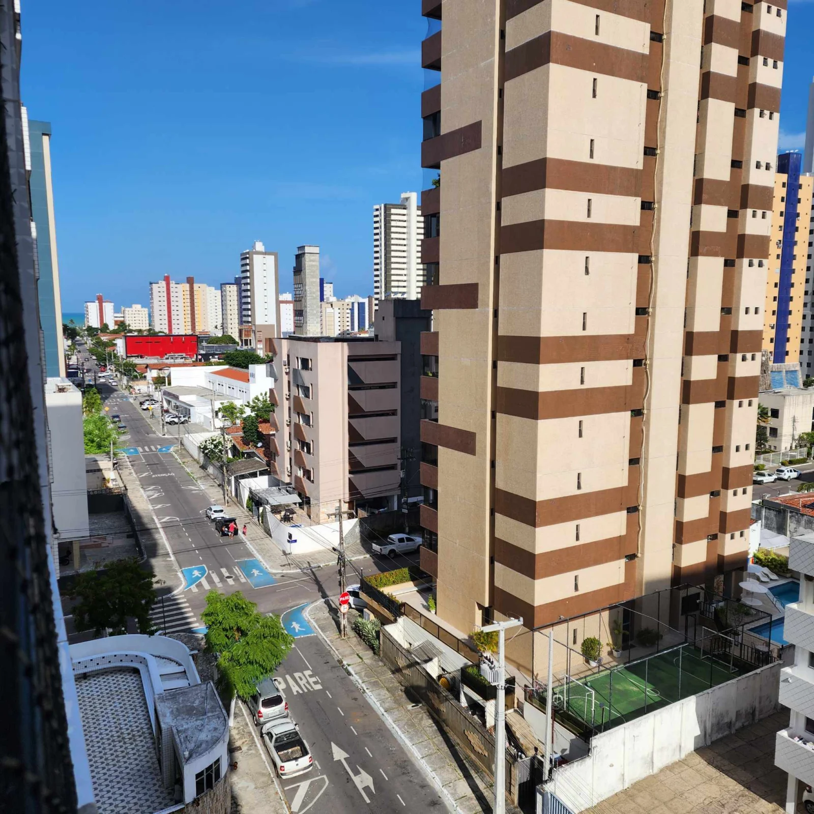 Apartamento em Manaíra com 3 Quartos sendo 1 Suíte + DCE , Elevador e Piscina