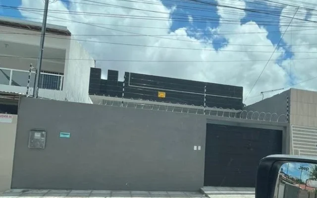 Casa no Jardim Cidade Universitária com 3 Quartos sendo 1 Suíte